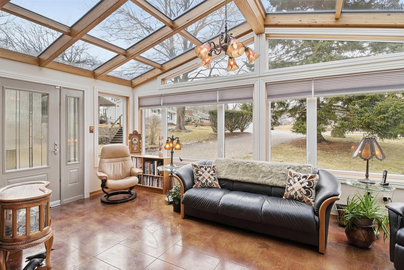 12 Canary Crescent, Halifax, NS