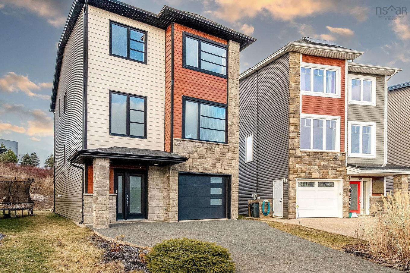 66 Hadley Crescent, Halifax, NS