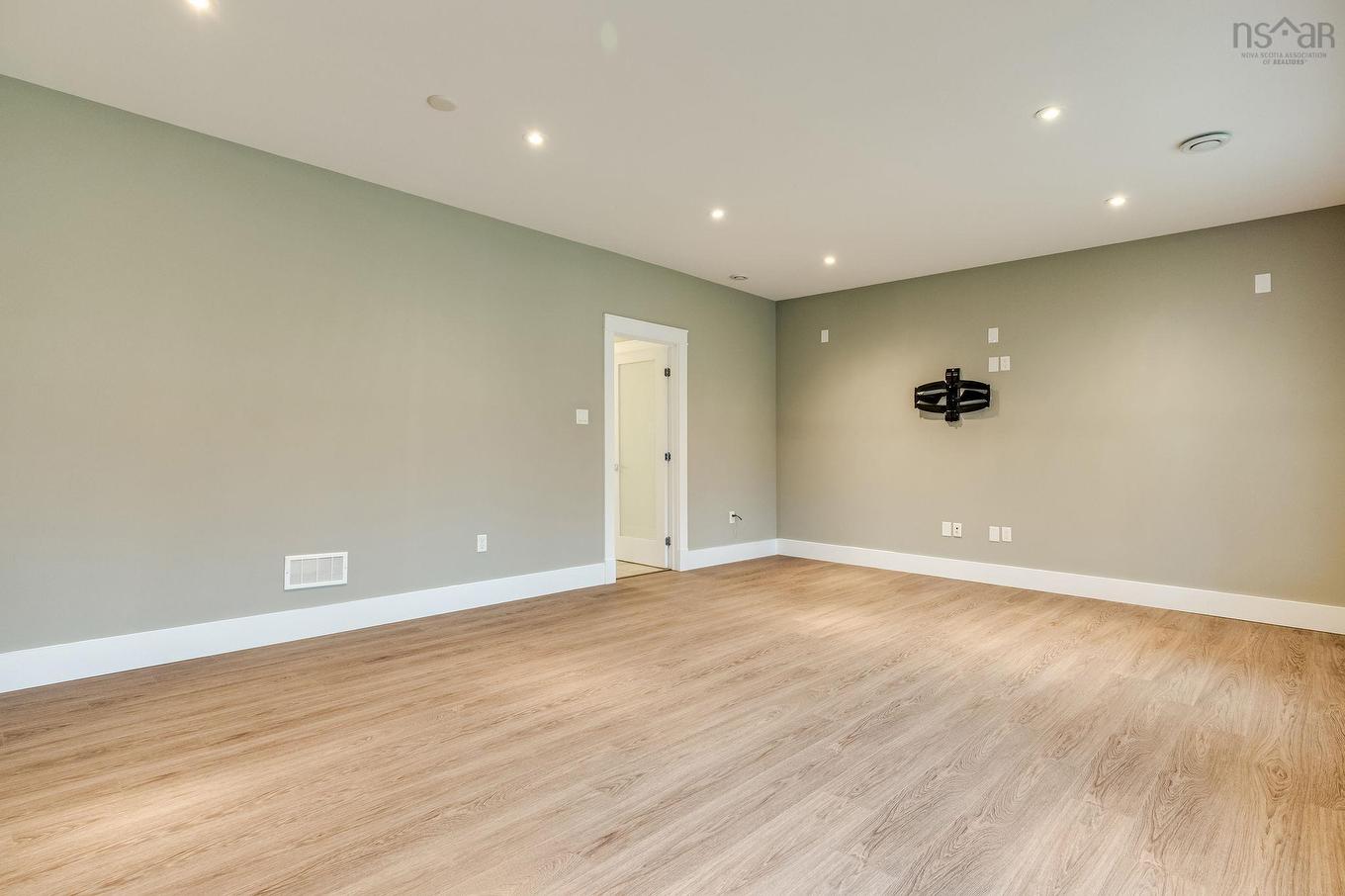 66 Hadley Crescent, Halifax, NS