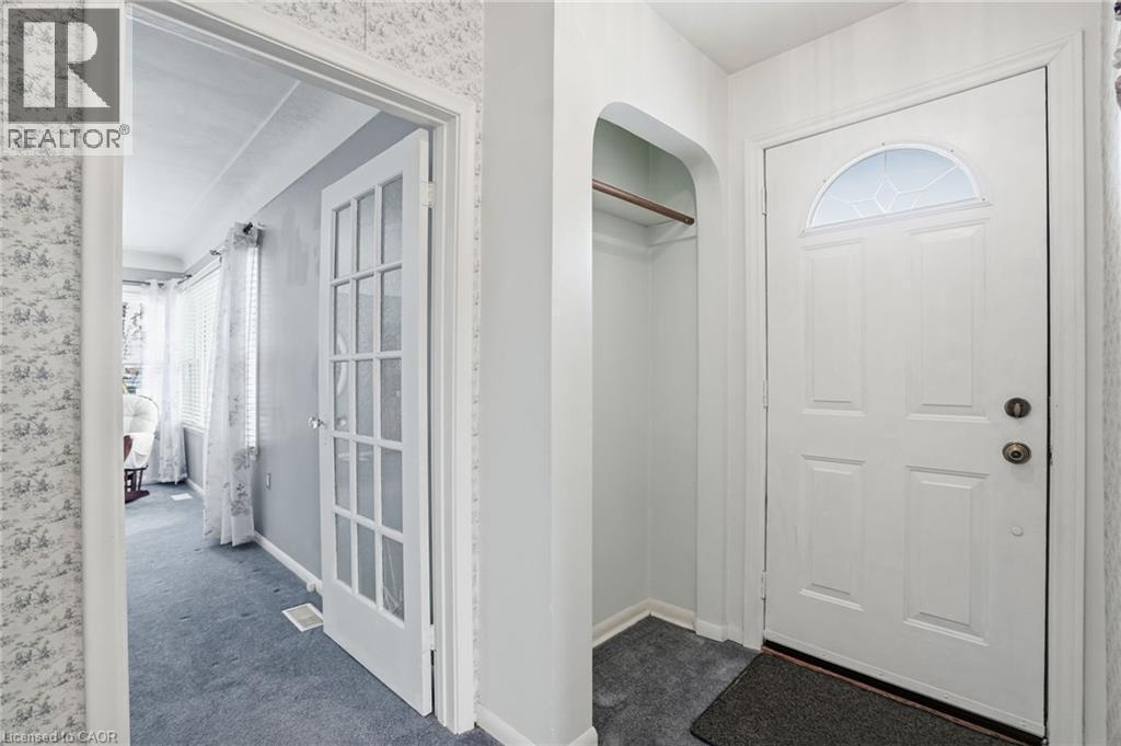 363 Limeridge Road E, Hamilton, ON - Indoor Photo Showing Other Room