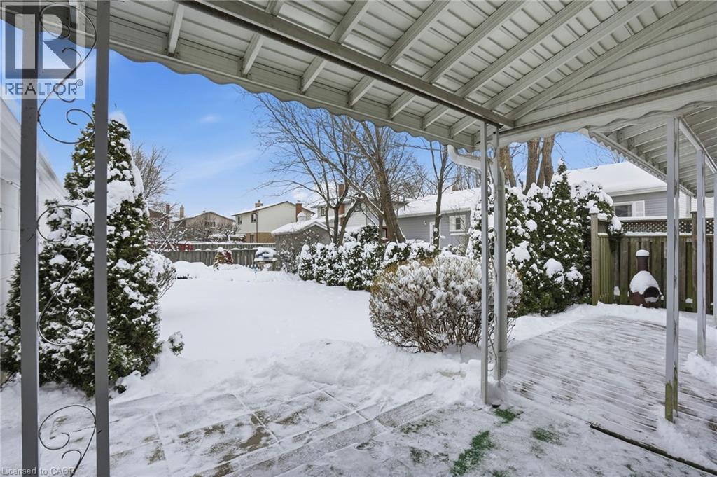 363 Limeridge Road E, Hamilton, ON - Outdoor