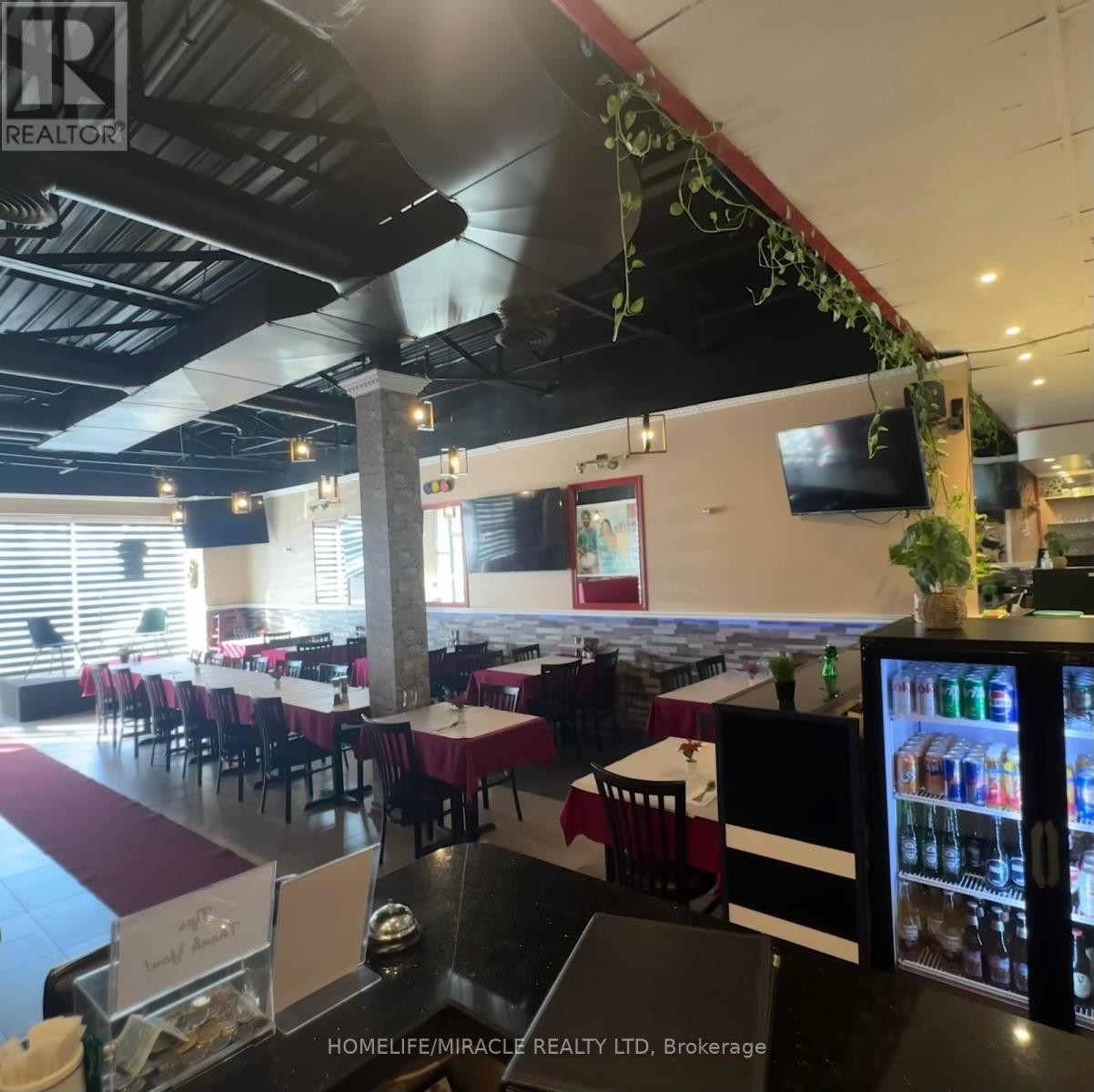 3415 Dixie Road, Mississauga, ON