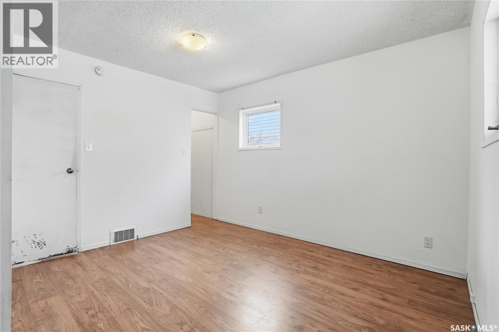 10 Connaught Place, Saskatoon, SK - Indoor Photo Showing Other Room
