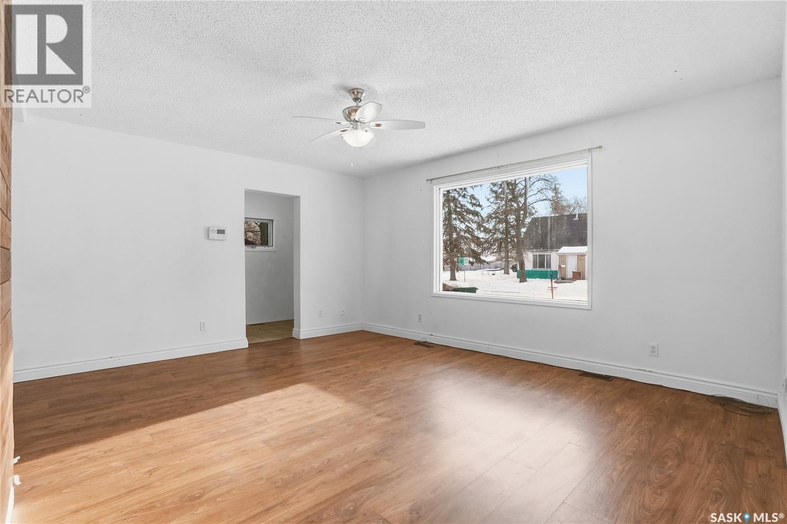 10 Connaught Place, Saskatoon, SK - Indoor Photo Showing Other Room