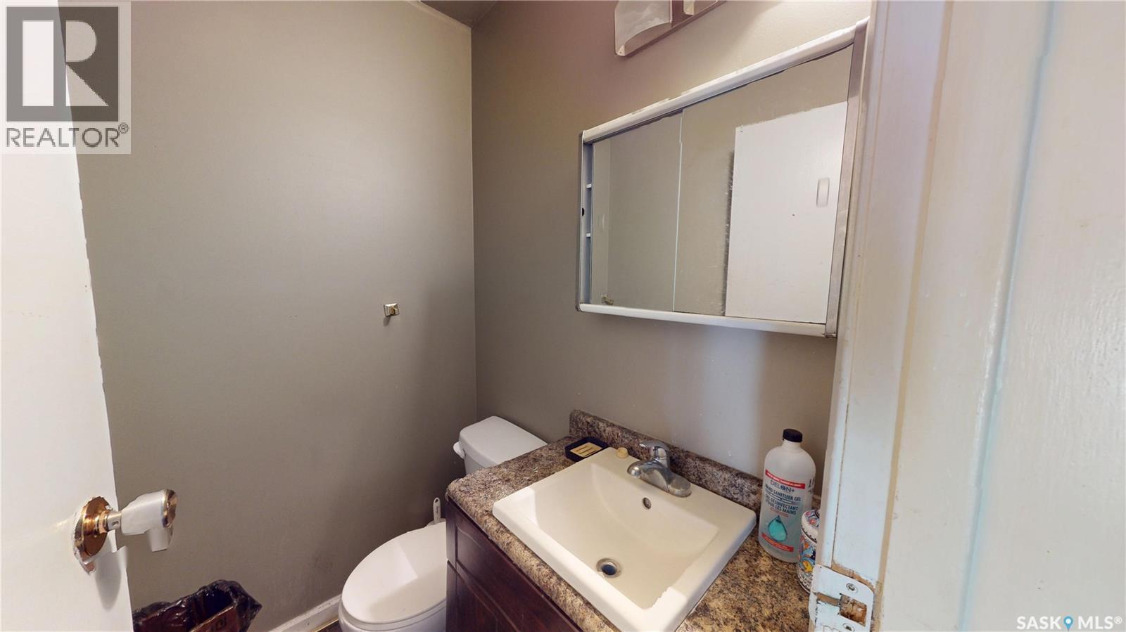 3114 7Th Street E, Saskatoon, SK - Indoor Photo Showing Bathroom
