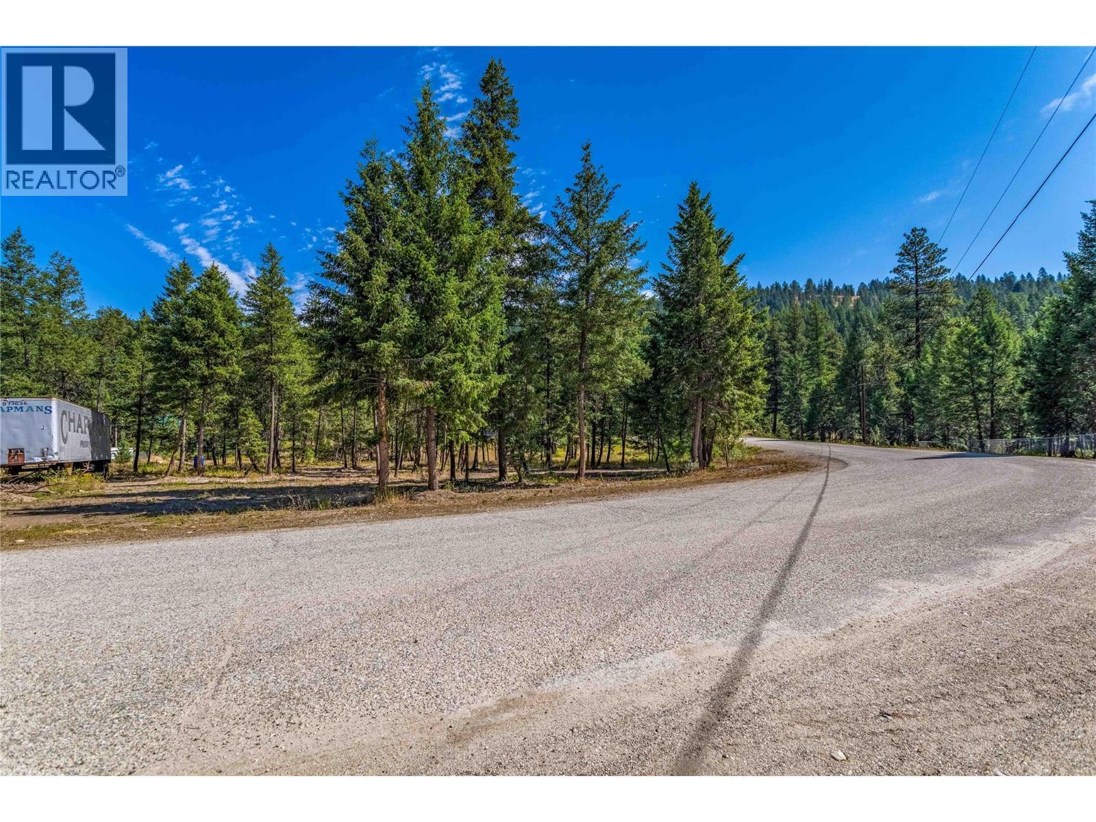 33 Pringle Road, Beaverdell, BC