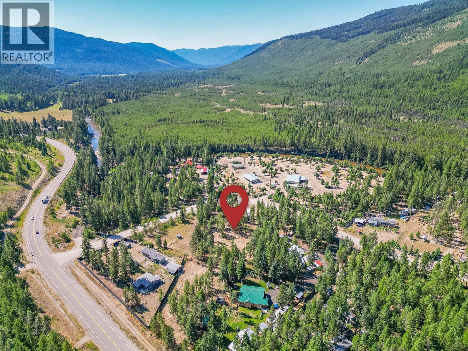 33 Pringle Road, Beaverdell, BC