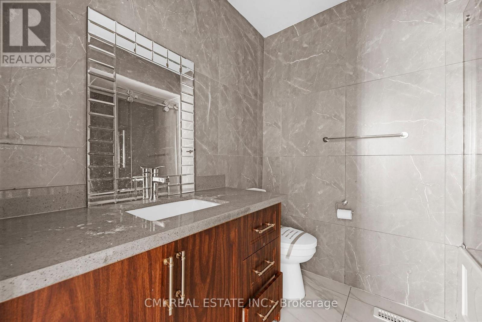50 Apache Trail, Toronto, ON - Indoor Photo Showing Bathroom