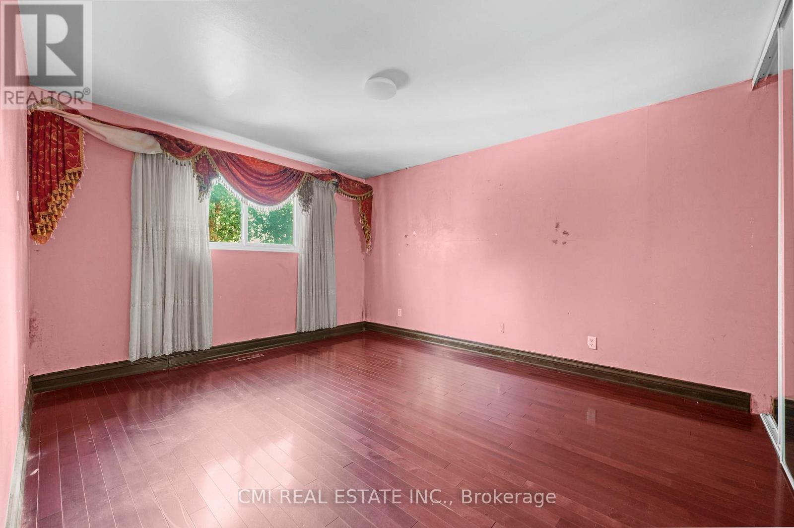 50 Apache Trail, Toronto, ON - Indoor Photo Showing Other Room