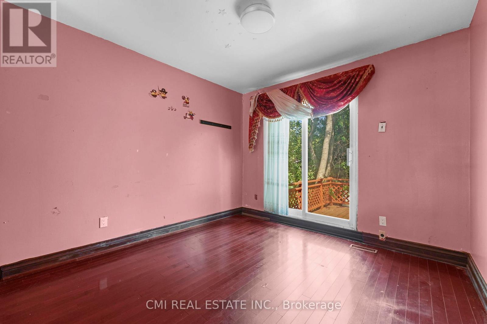 50 Apache Trail, Toronto, ON - Indoor Photo Showing Other Room