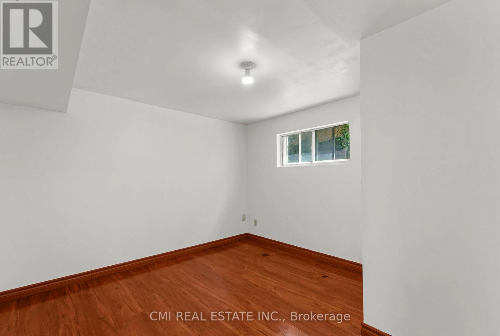 50 Apache Trail, Toronto, ON - Indoor Photo Showing Other Room