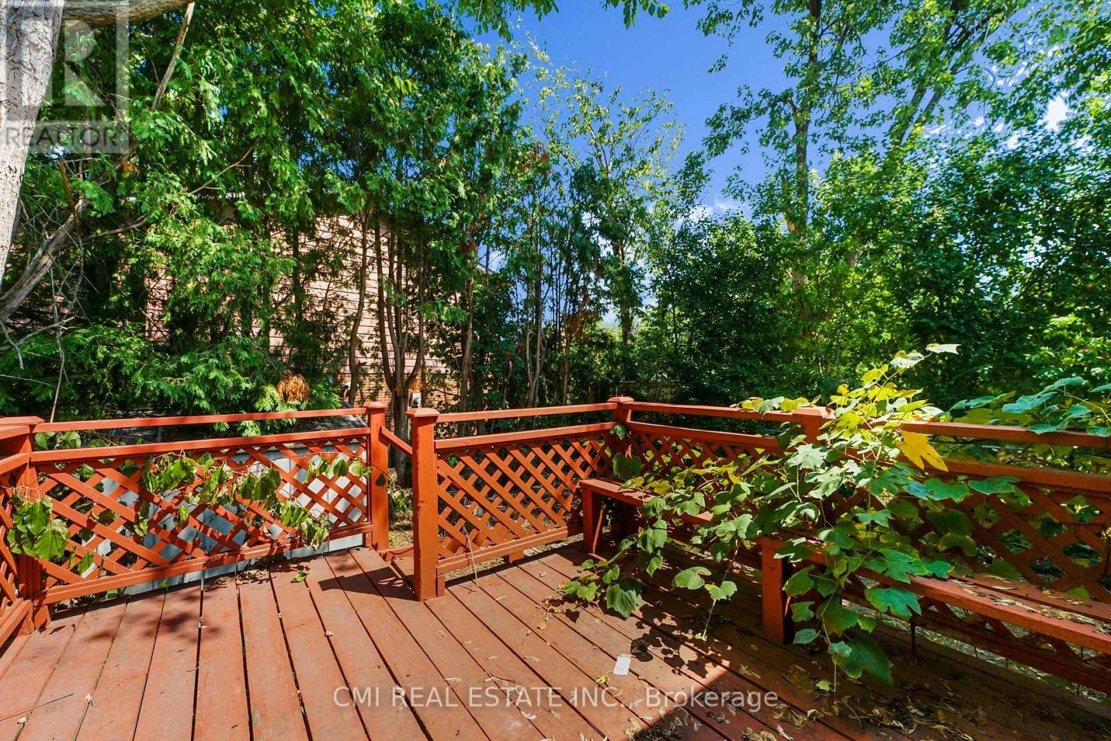 50 Apache Trail, Toronto, ON - Outdoor