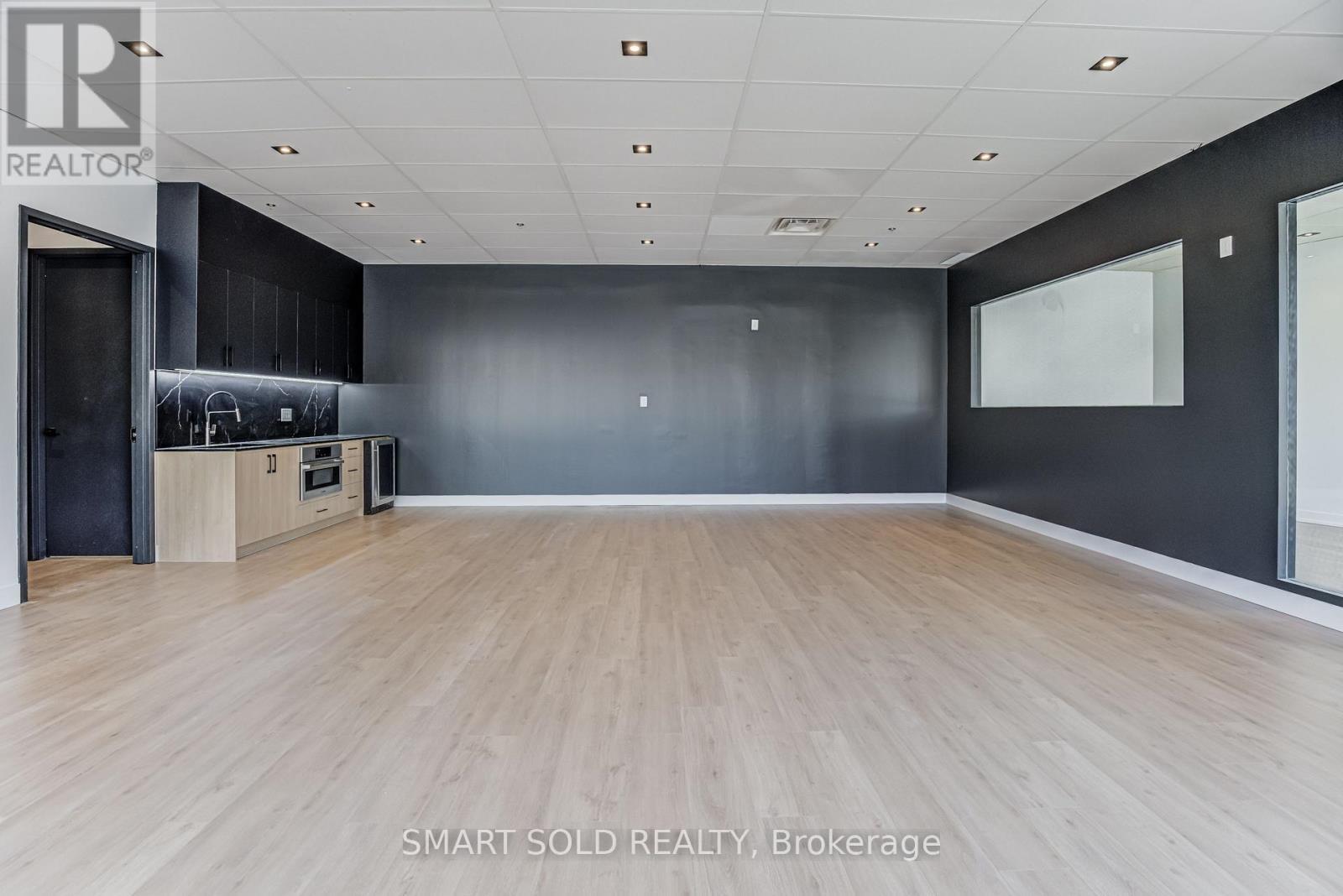 3,4 - 155 West Beaver Creek Road, Richmond Hill, ON