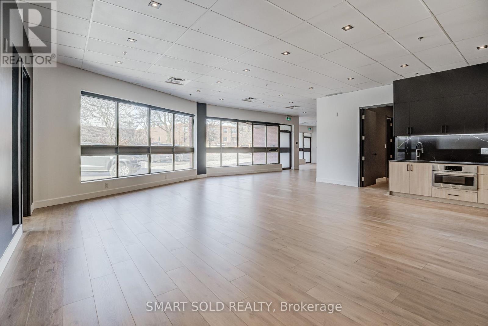 3,4 - 155 West Beaver Creek Road, Richmond Hill, ON