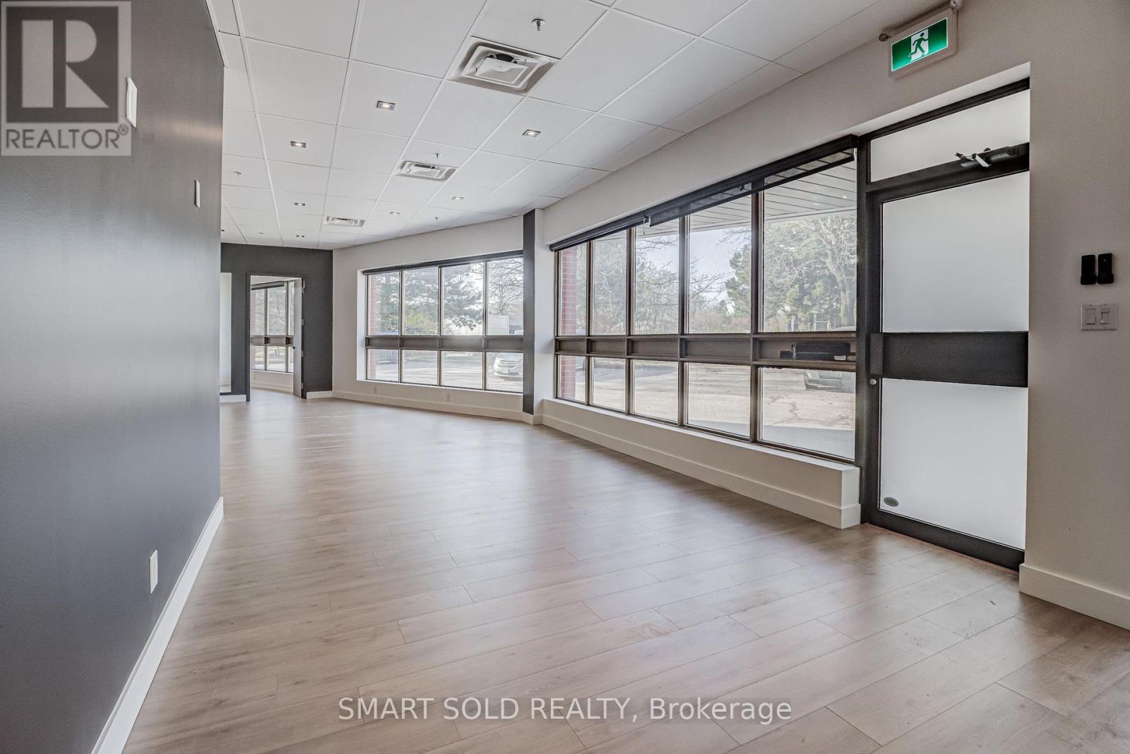 3,4 - 155 West Beaver Creek Road, Richmond Hill, ON