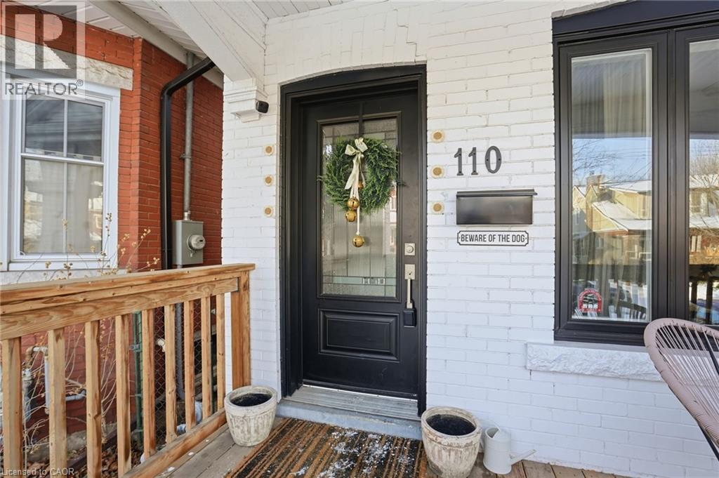 110 Kensington Avenue S, Hamilton, ON - Outdoor With Deck Patio Veranda With Exterior