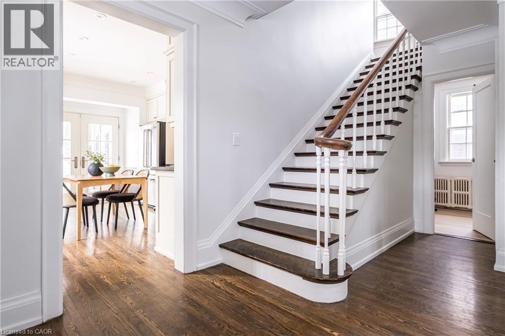 63 Dalewood Crescent, Hamilton, ON - Indoor Photo Showing Other Room