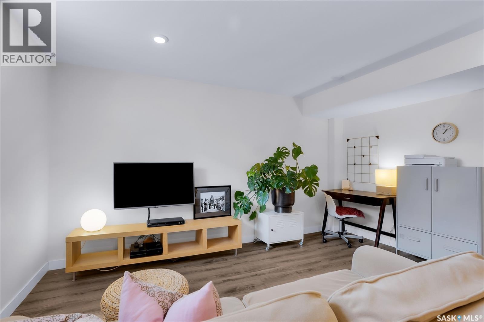 1059 Kolynchuk Crescent, Saskatoon, SK - Indoor