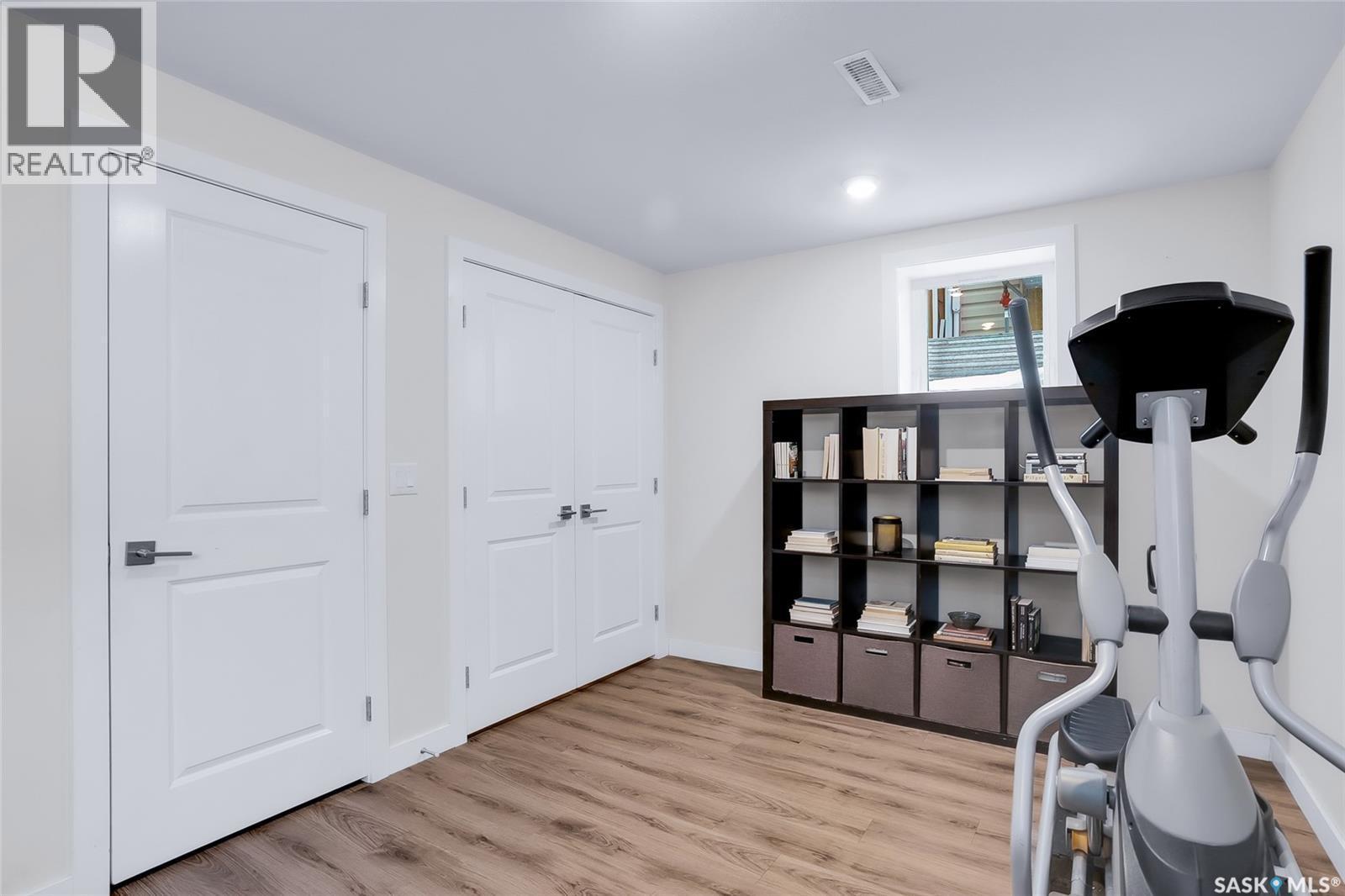 1059 Kolynchuk Crescent, Saskatoon, SK - Indoor