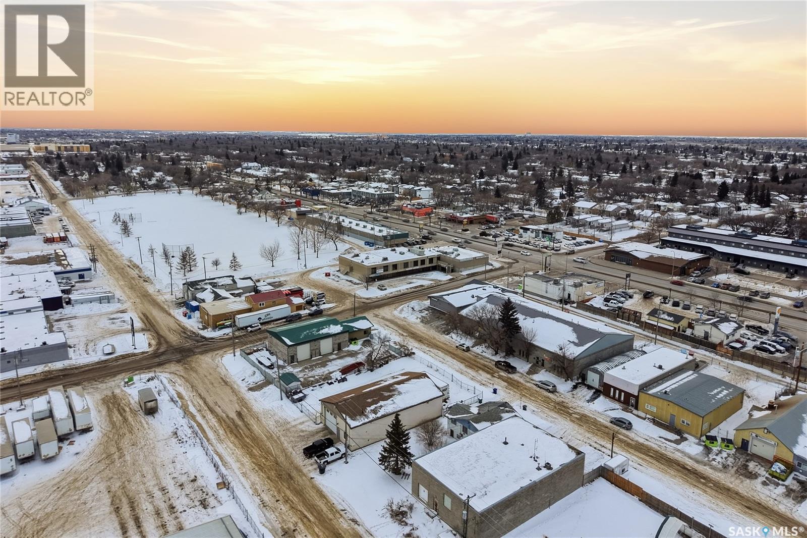 1710 Saskatchewan Avenue, Saskatoon, SK