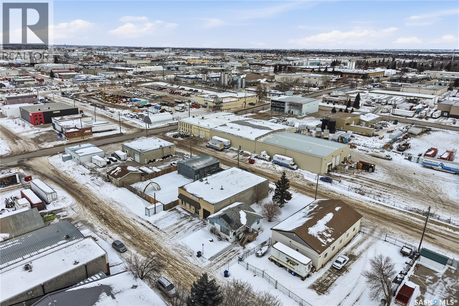 1710 Saskatchewan Avenue, Saskatoon, SK