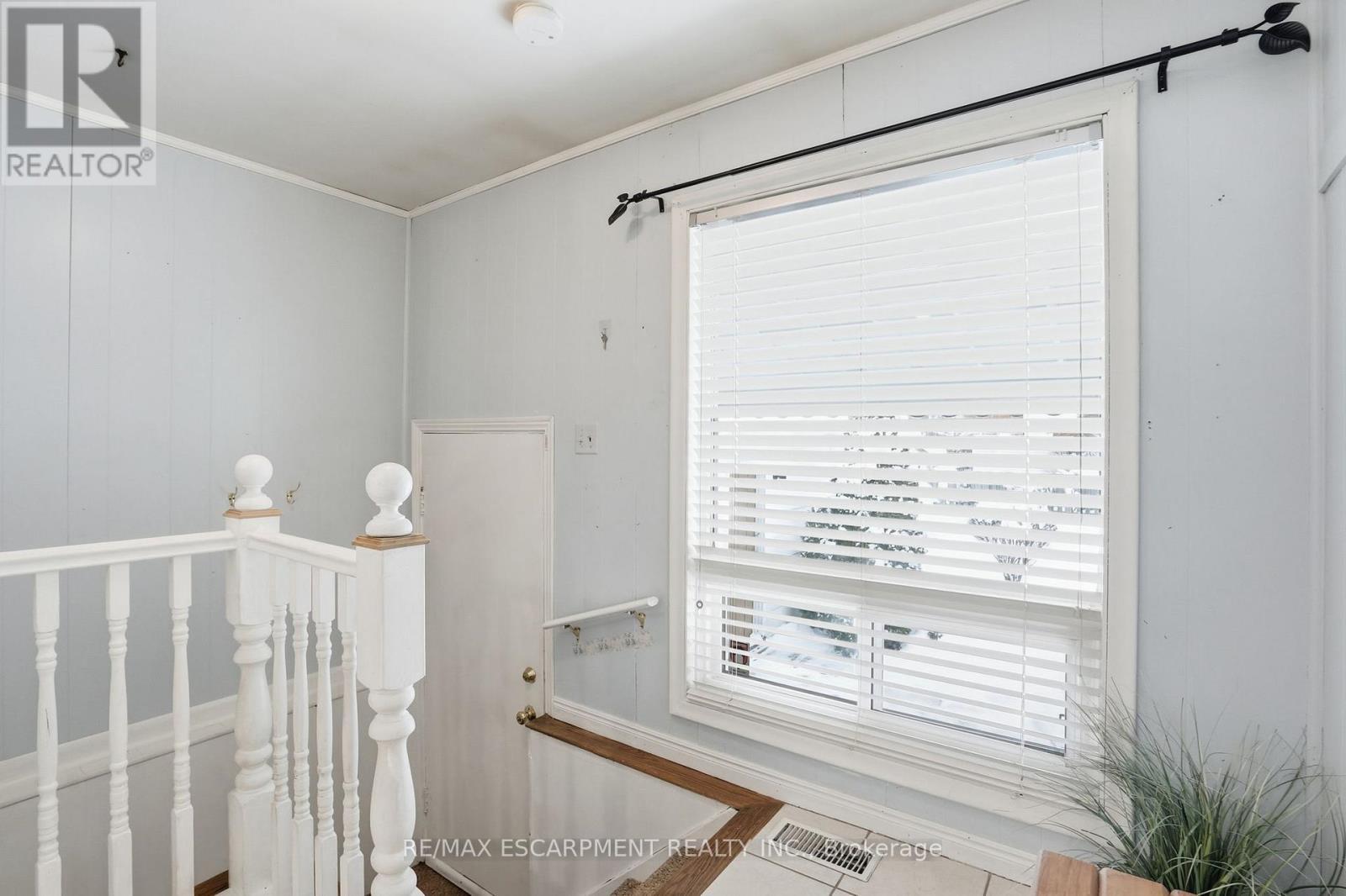 363 Limeridge Road E, Hamilton, ON - Indoor Photo Showing Other Room