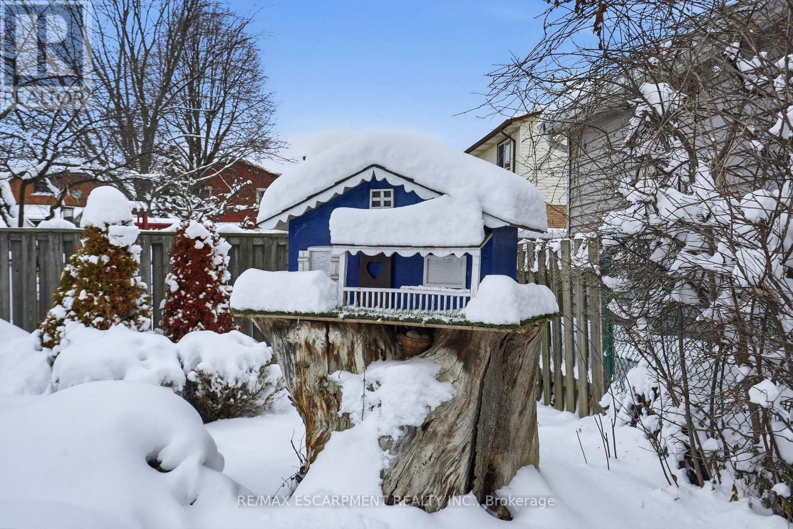 363 Limeridge Road E, Hamilton, ON - Outdoor