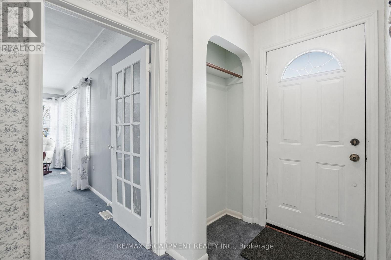 363 Limeridge Road E, Hamilton, ON - Indoor Photo Showing Other Room