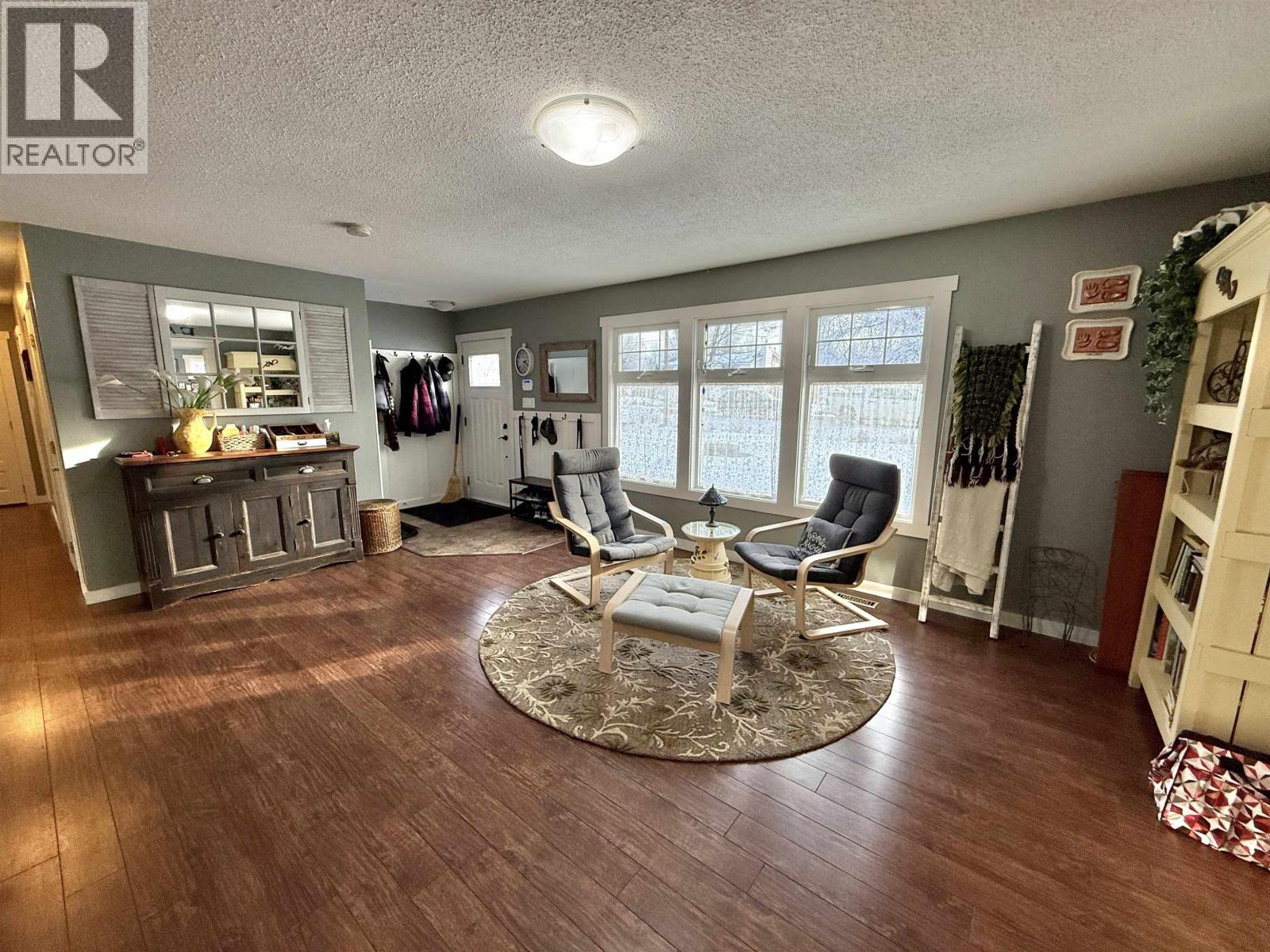 1702 Cypress Road, Quesnel, BC - Indoor