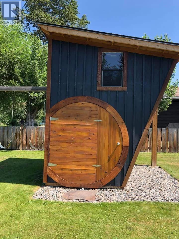 1702 Cypress Road, Quesnel, BC - Outdoor