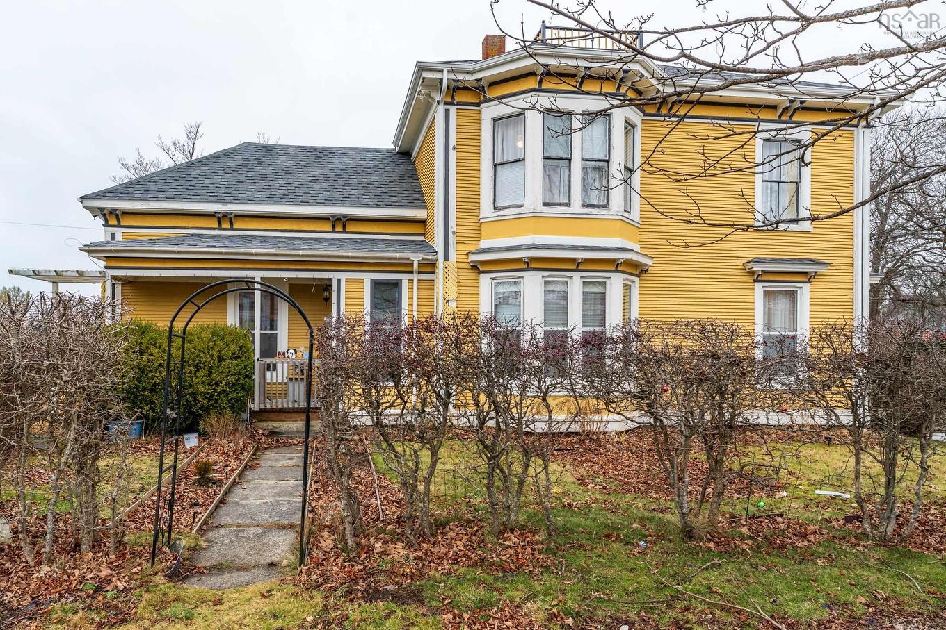 45 Alma Street, Yarmouth, NS