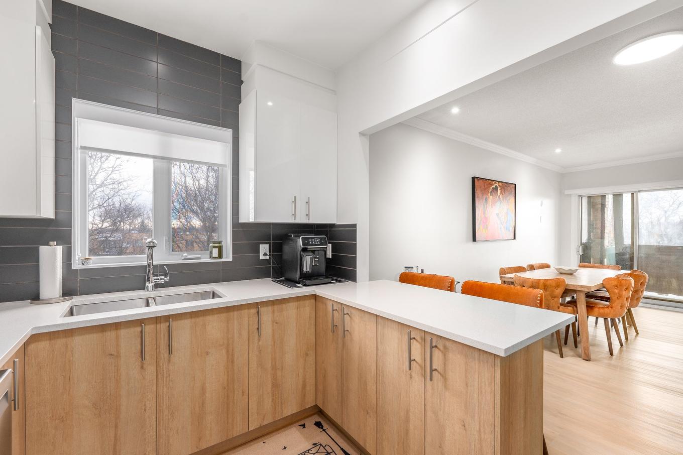 Kitchen - 55-435 Boul. Dagenais E., Laval (Vimont), QC - Indoor Photo Showing Kitchen With Double Sink