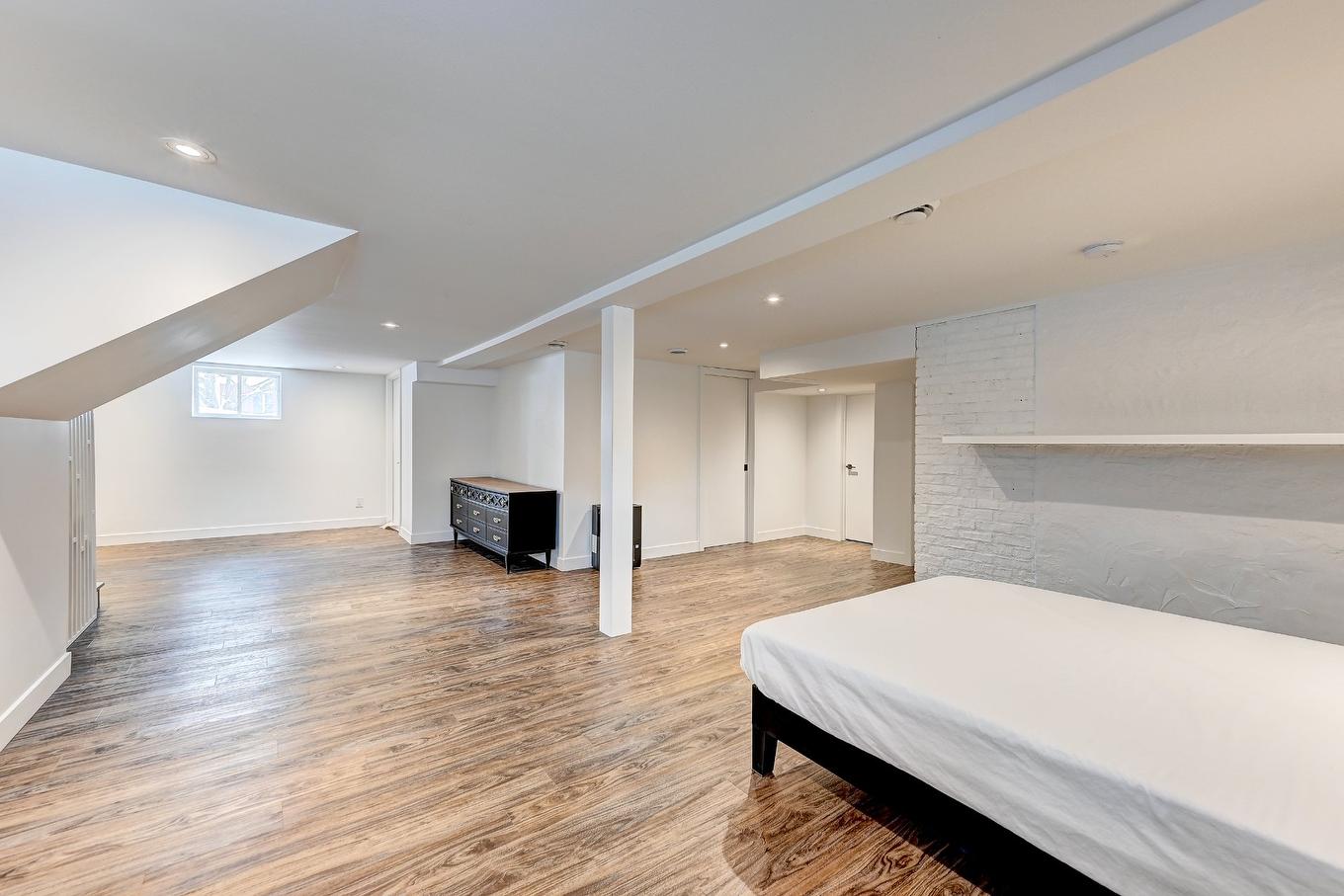 Family room - 124 Rue Greenfield, Longueuil (Greenfield Park), QC - Indoor Photo Showing Other Room