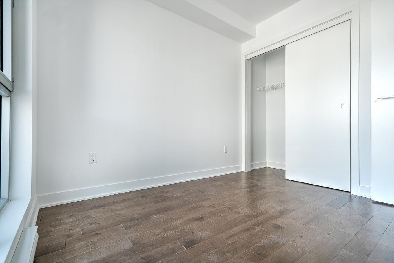 Bedroom - 607-1211 Rue Drummond, Montréal (Ville-Marie), QC - Indoor Photo Showing Other Room