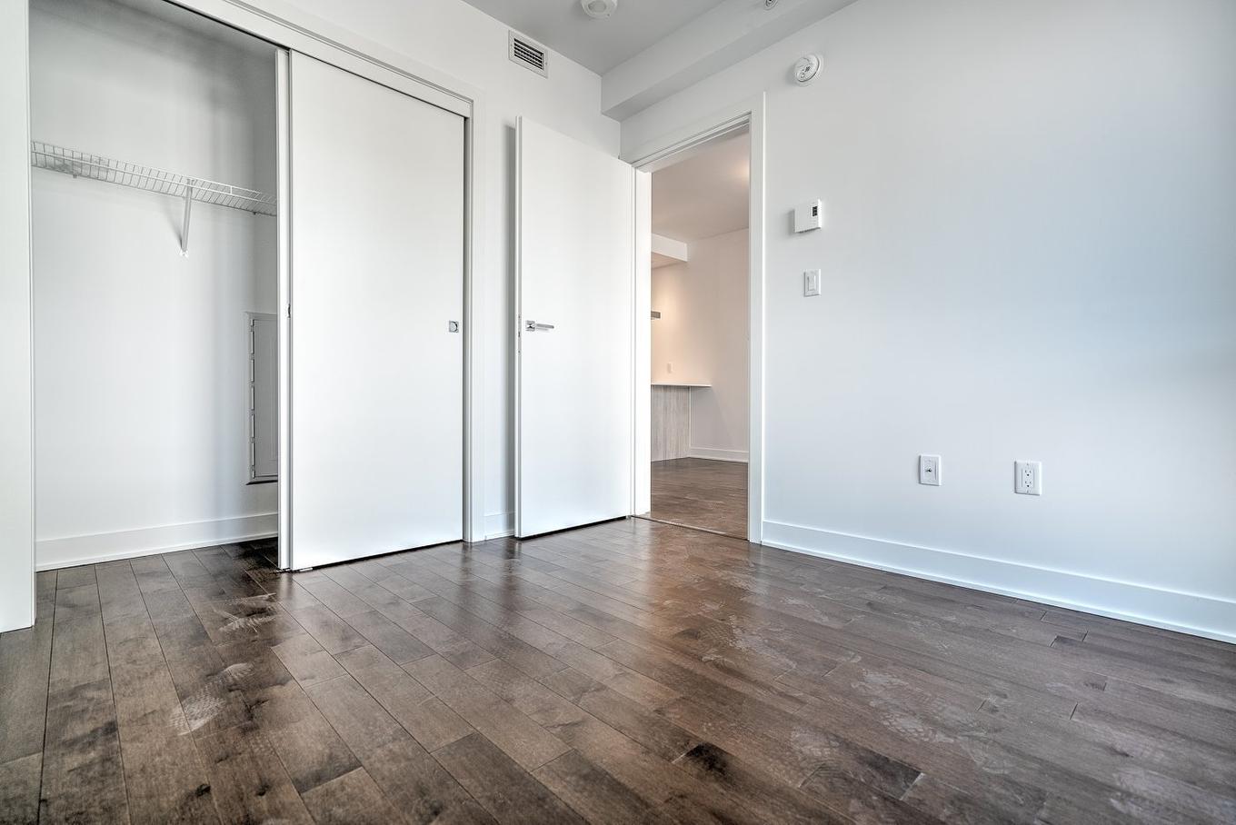 Bedroom - 607-1211 Rue Drummond, Montréal (Ville-Marie), QC - Indoor Photo Showing Other Room