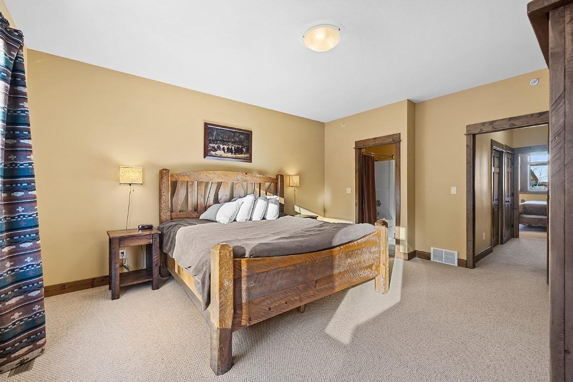 M1-A-1351 Gerry Sorensen Way, Kimberley, BC - Indoor Photo Showing Bedroom