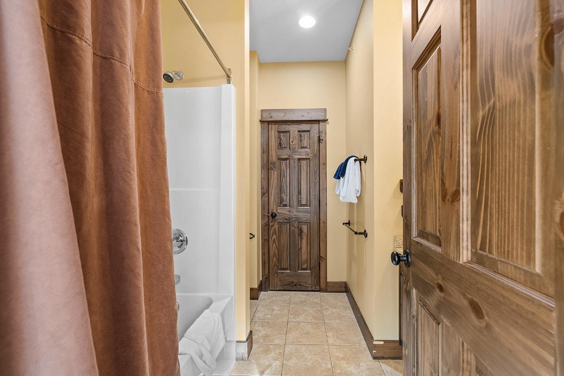 M1-A-1351 Gerry Sorensen Way, Kimberley, BC - Indoor Photo Showing Other Room