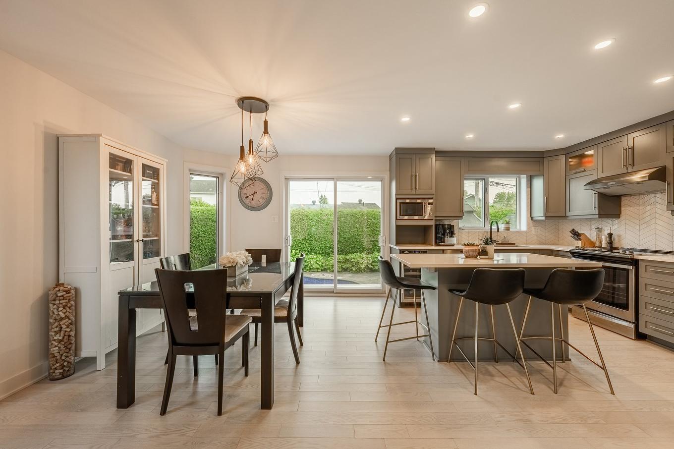 Vue d'ensemble - 15 Rue Besset, Saint-Mathias-Sur-Richelieu, QC - Indoor