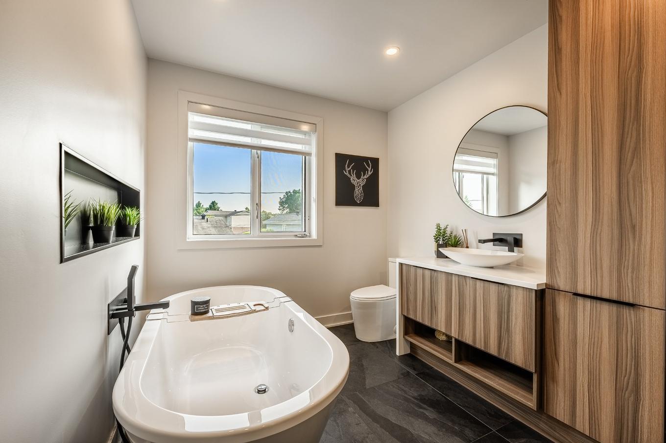 Salle de bains - 15 Rue Besset, Saint-Mathias-Sur-Richelieu, QC - Indoor Photo Showing Bathroom