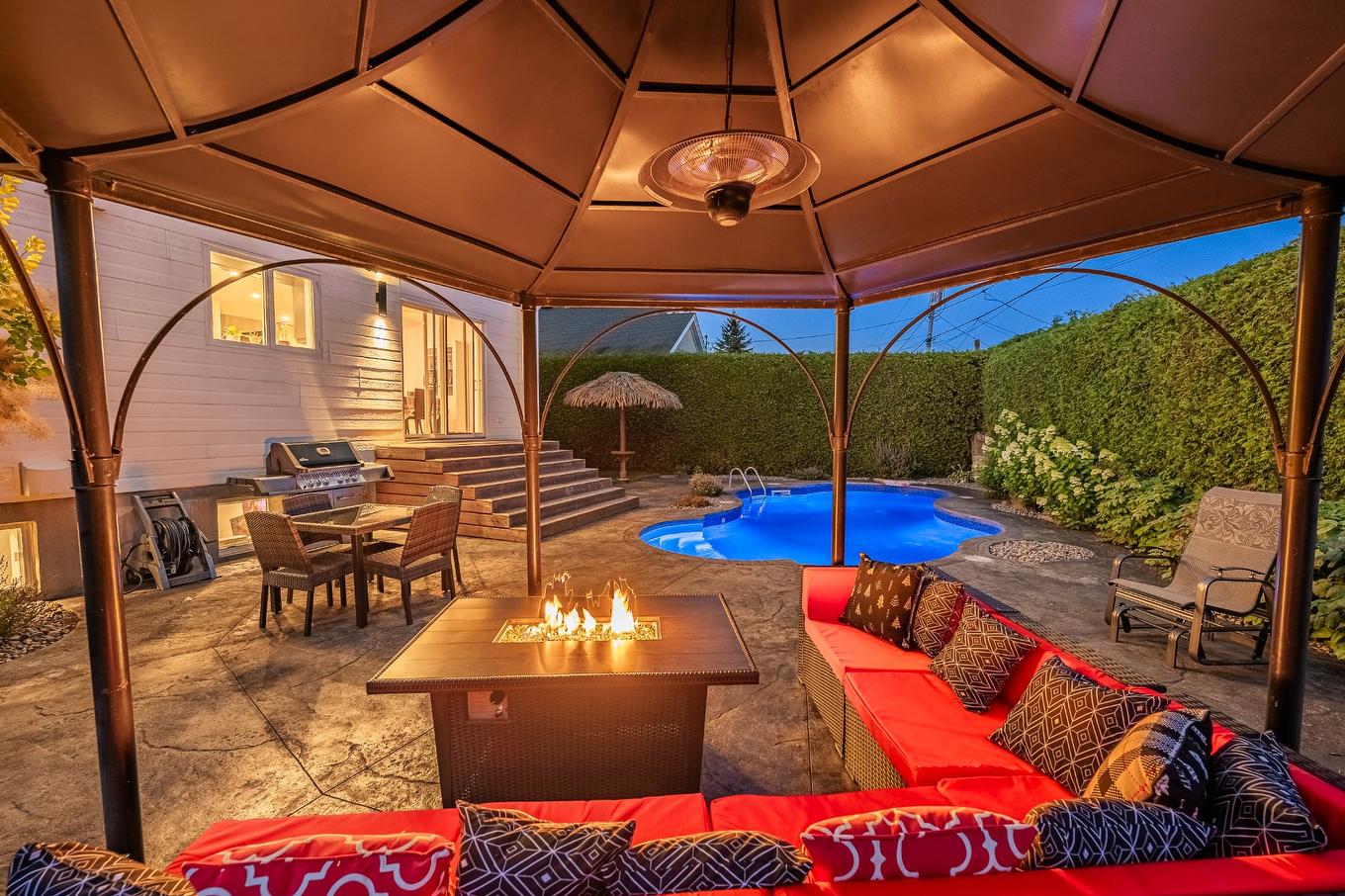 Cour - 15 Rue Besset, Saint-Mathias-Sur-Richelieu, QC -