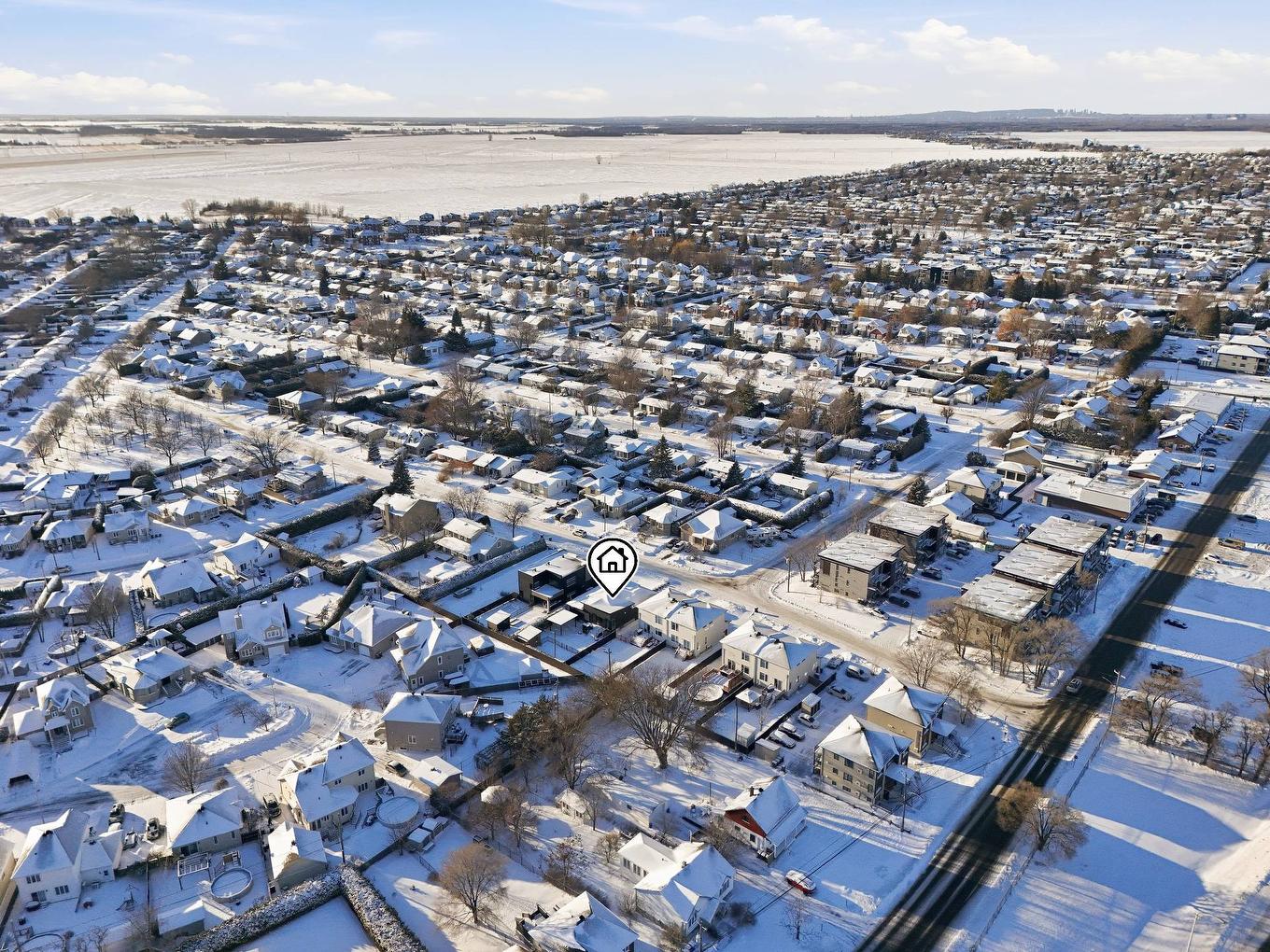 Aerial photo - 32 Rue Des Plaines, Saint-Jean-Sur-Richelieu, QC - Outdoor With View