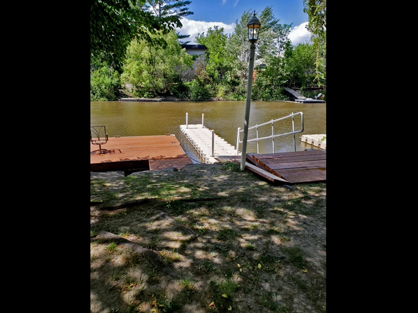 Waterfront - 4727 Crois. Des Îles, Laval (Chomedey), QC - Outdoor