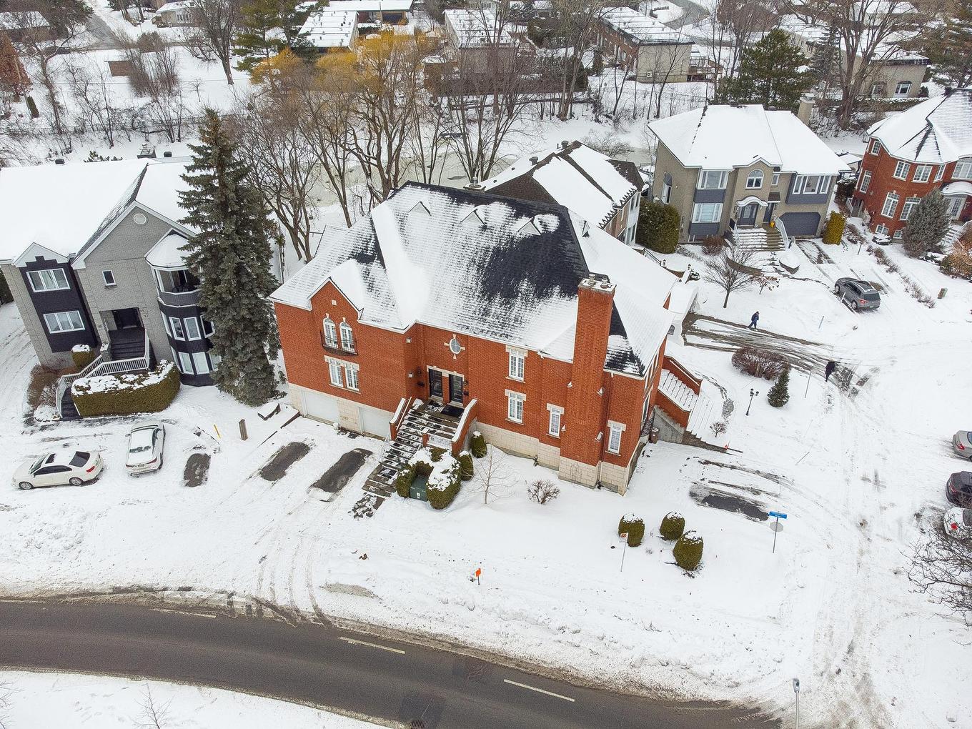 Aerial photo - 4727 Crois. Des Îles, Laval (Chomedey), QC - Outdoor