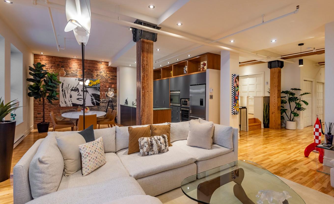 Salon - 305-433 Rue Ste-Hélène, Montréal (Ville-Marie), QC - Indoor