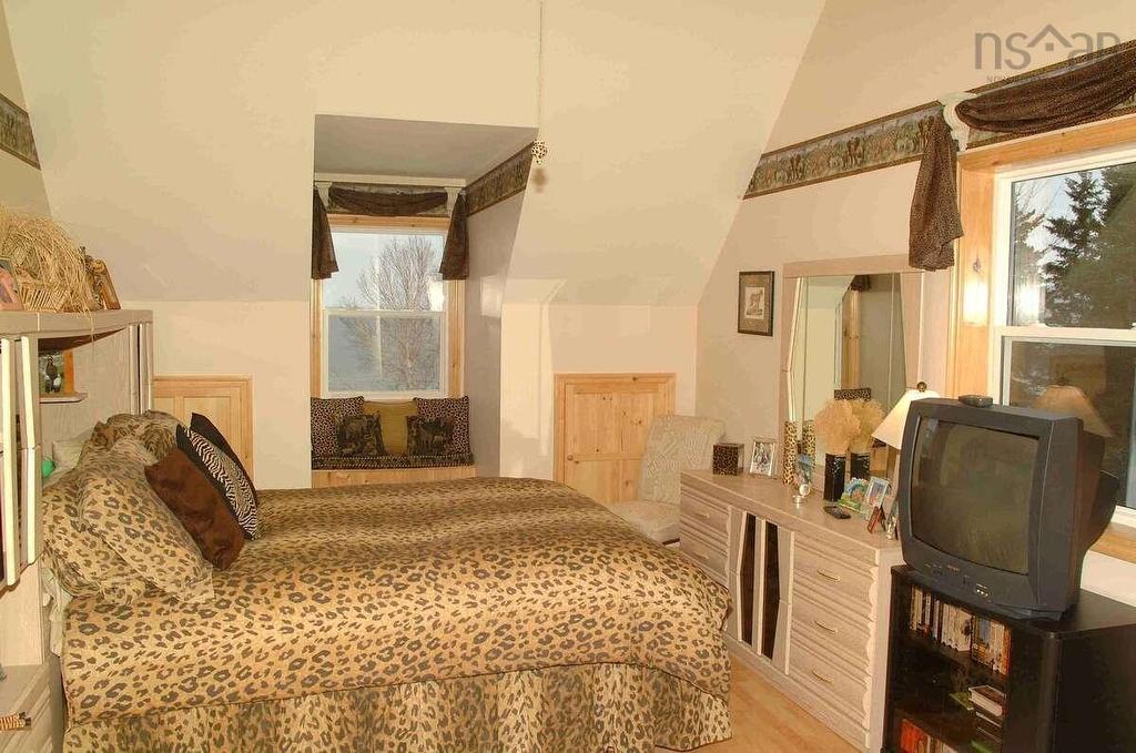 45227 Cabot Trail, North Shore, NS