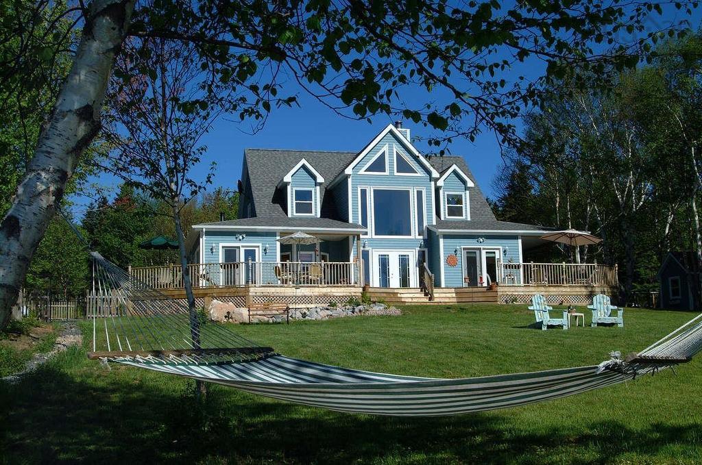 45227 Cabot Trail, North Shore, NS