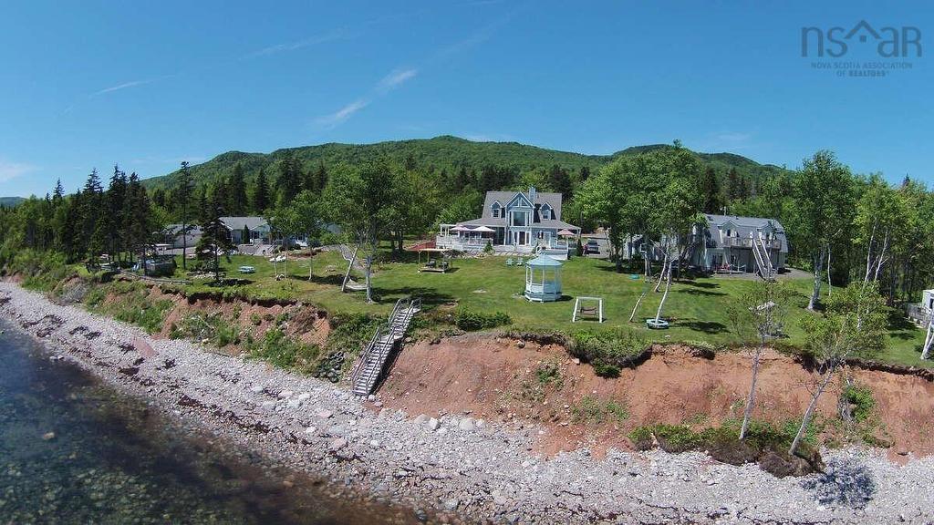 45227 Cabot Trail, North Shore, NS