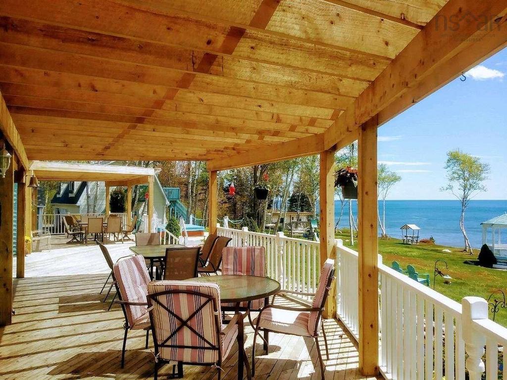 45227 Cabot Trail, North Shore, NS