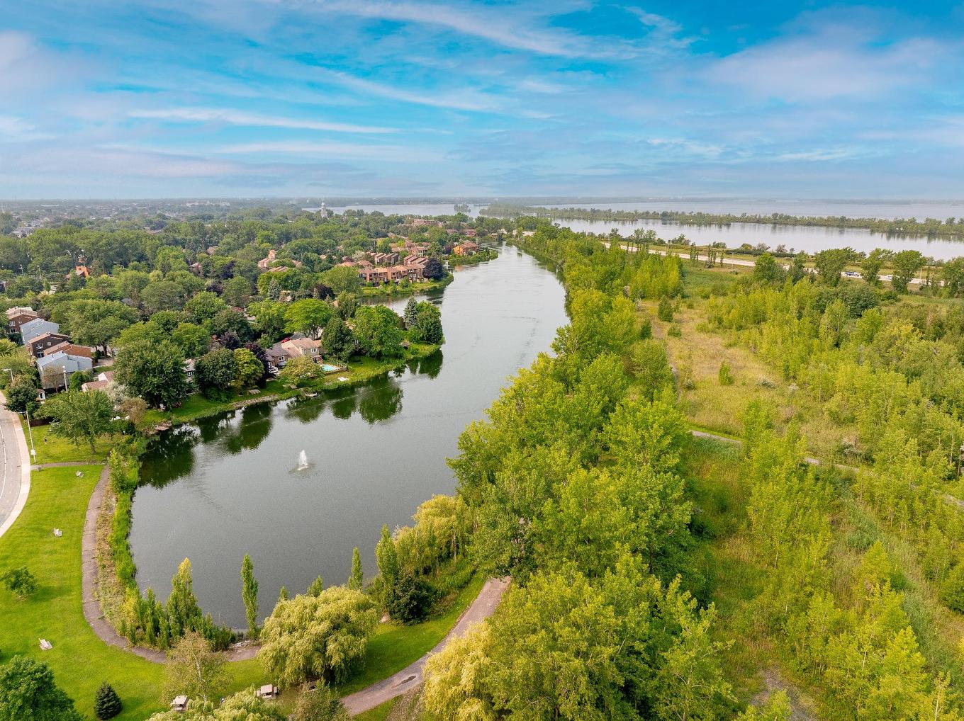 À proximité - 212-110 Av. Du Golf, La Prairie, QC - Outdoor With Body Of Water With View