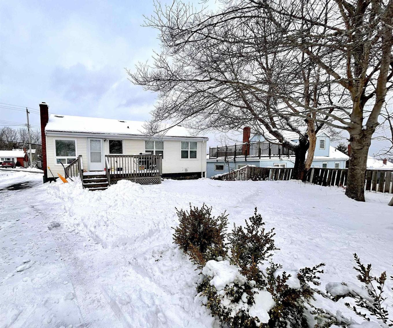 82 Sunnybrae Avenue, Halifax, NS